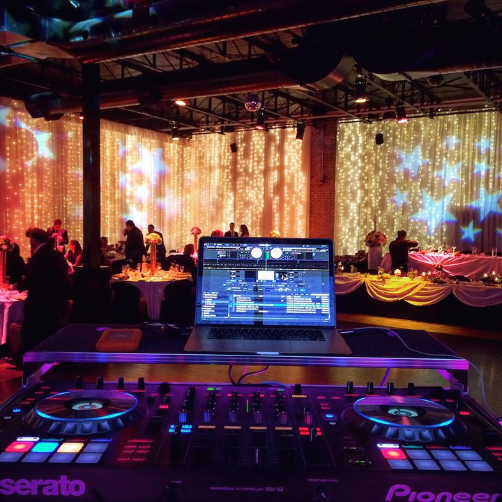 Specialized DJ/VDJ for weddings, corporate and, many more private events. Montreal DJ N.Gattuso dj mtl